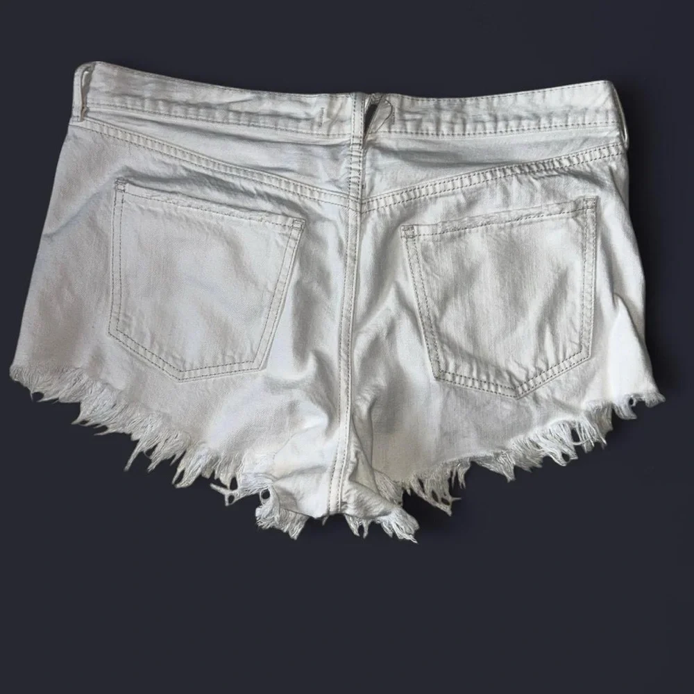 We The Free by Free People White Denim Shorts | Size 30 | Button Fly
